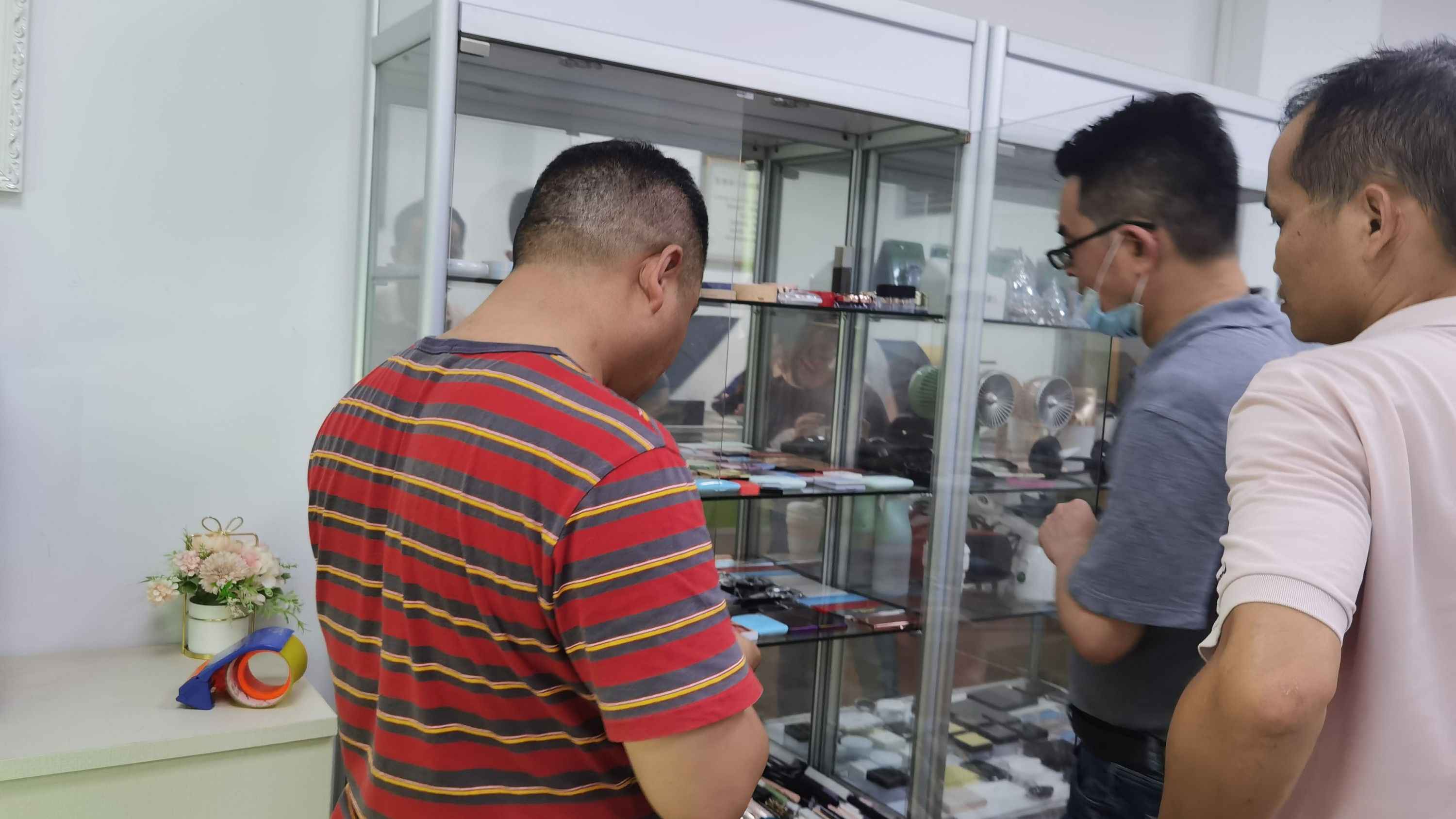 汽車手持吸塵器注塑加工哪里可以做？