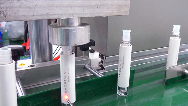 塑膠模具精度可以做到多少？（免費(fèi)設(shè)計(jì)模具）