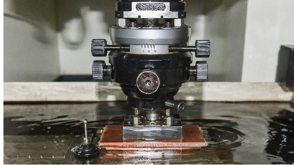 【爆料】醫(yī)療塑膠模具開(kāi)模注意事項(xiàng)和流程