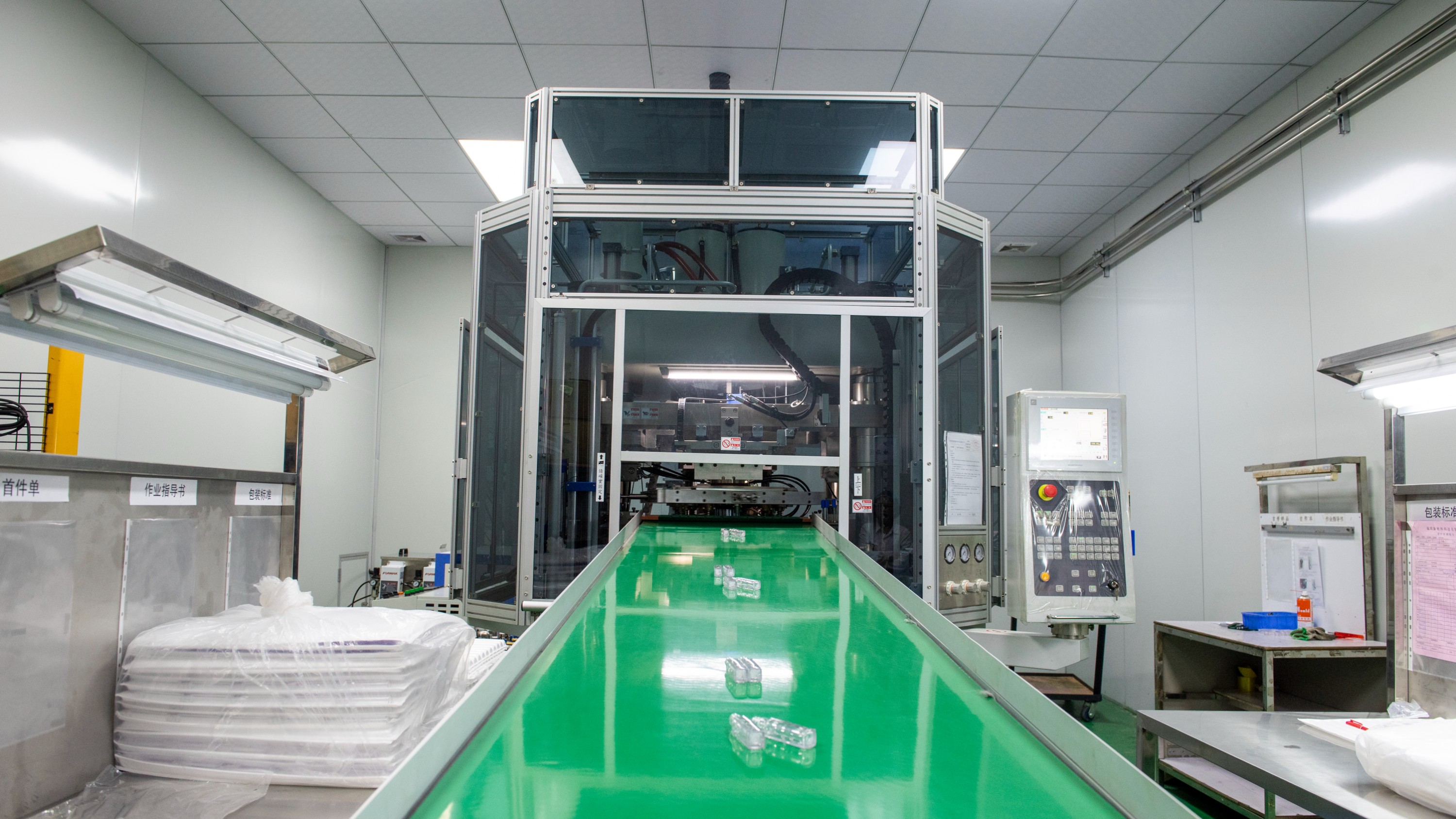 用注塑模具好還是吹塑模具好？