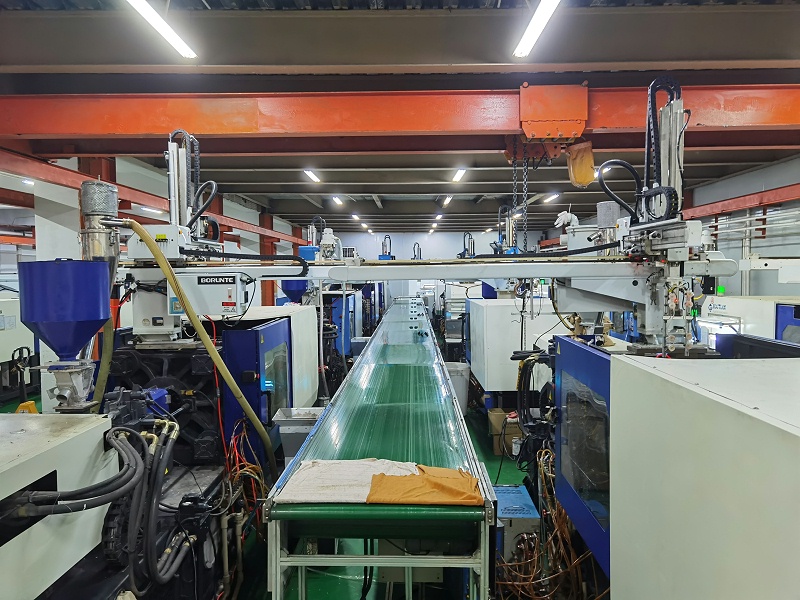 家電注塑件生產(chǎn)難點(diǎn)，注塑機(jī)